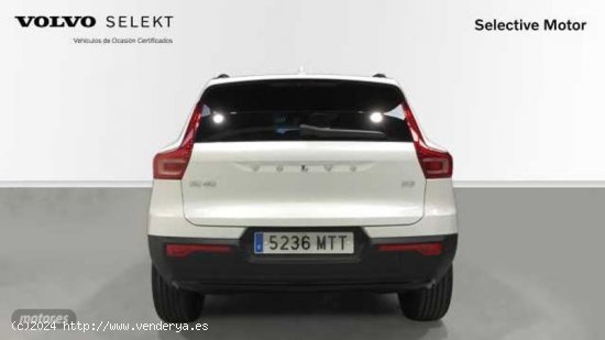 Volvo XC40 2.0 B3 PLUS DARK AUTO 163 5P de 2024 con 8 Km por 39.900 EUR. en Cantabria