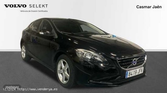 Volvo V 40 V40 D2 Kinetic Manual de 2015 con 125.600 Km por 12.000 EUR. en Jaen