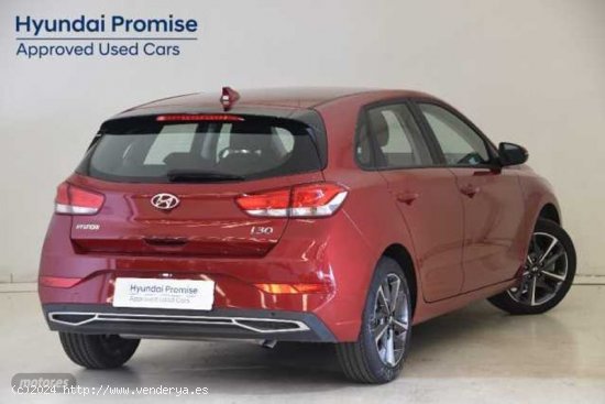 Hyundai i30 1.5 DPI Klass SLX 110 de 2023 con 8.963 Km por 19.990 EUR. en Pontevedra