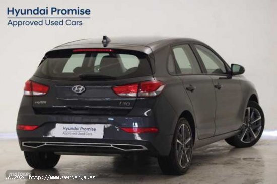 Hyundai i30 1.5 DPI Klass SLX 110 de 2023 con 12.220 Km por 19.990 EUR. en Cadiz