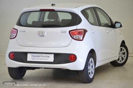 Hyundai i10 5P MPI 1.0 66CV TECNO MY19 de 2019 con 21.875 Km por 13.900 EUR. en Barcelona