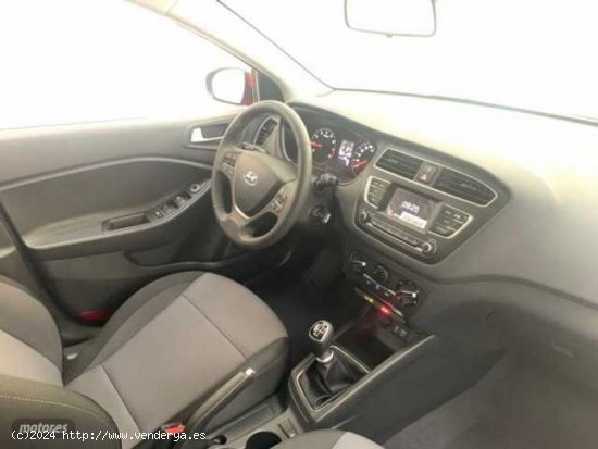 Hyundai i20 I20 FL ACTIVE TGDI 1.0 100CV KLASS de 2020 con 28.623 Km por 15.900 EUR. en Barcelona