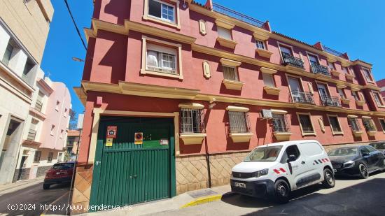 Plaza de Garaje con trastero en Calle Granada con  Calle San Jose - CADIZ