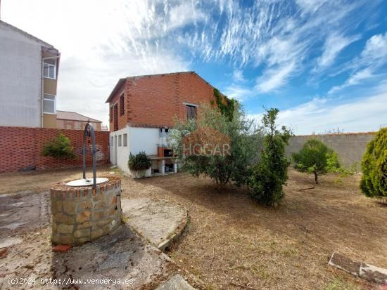 CASA CON PARCELA  EN VENTA EN SANCHIDRIÁN, ÁVILA - AVILA