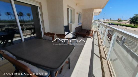 Apartamento con vistas frontales al mar situado en 1ª línea playa Daimús, - VALENCIA