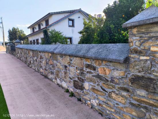 Casa con terreno en Cabana de Bergantiños - A CORUÑA