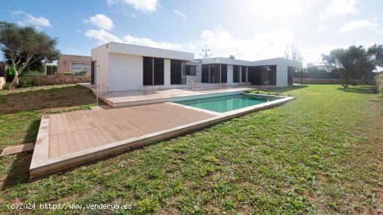 ESPECTACULAR CHALET EN SA TORRE , LLUCMAJOR EN SEGUNDA LÍNEA DE MAR - BALEARES