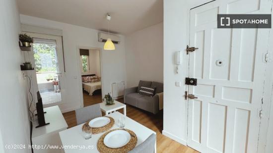 Apartamento de 2 dormitorios en alquiler en Delicias - MADRID