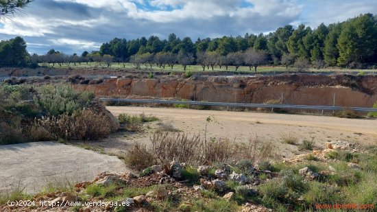 Finca en venta en Monroyo (Teruel)