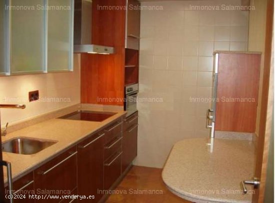 Salamanca ( Zona Centro - Gran Vía); 3d, 2wc,  SS.CC  .875€  GRUPO INMONOVA - Salamanca