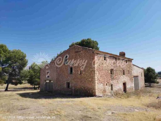 Casa de campo-Masía en Venta en Beneixama Alicante