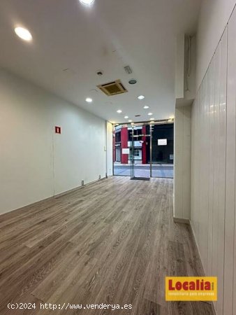 Local comercial diáfano en Torrelavega