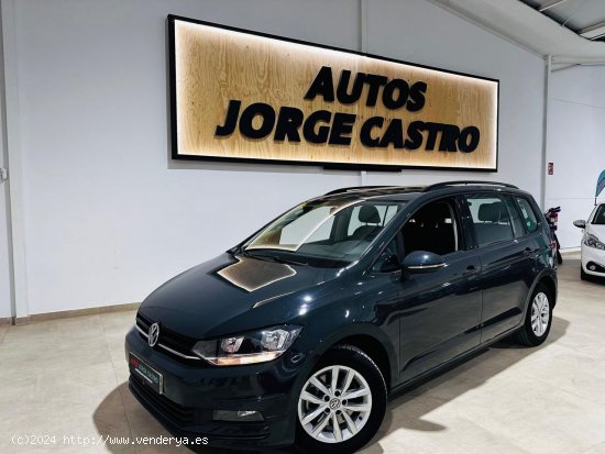  Volkswagen Touran 1.6TDI BUSINESS NAVI 85 KW 115 CV 7PLAZAS - Utrera 