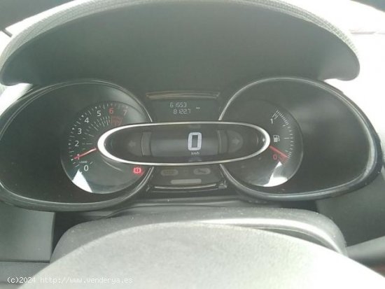 RENAULT Clio en venta en Pamplona/IruÃ±a (Navarra) - Pamplona/IruÃ±a