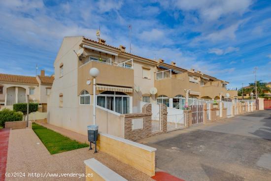 Bungalow planta alta en Aguas Nuevas - ALICANTE