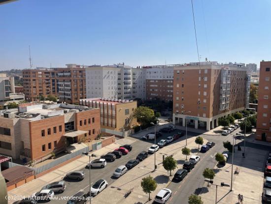 DÚPLEX EN ALQUILER EN ZONA ZAFRA (HUELVA) - HUELVA