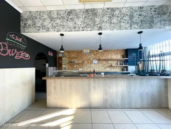  SE ALQUILA LOCAL COMERCIAL EN ALTEA - ALICANTE 