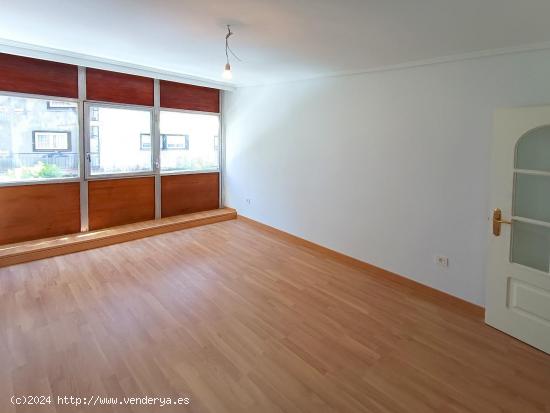  Urbis te ofrece un estupendo Piso en venta en zona de Labradores, Salamanca. - SALAMANCA 