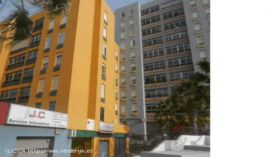  Local Comercial en venta en Santa Cruz De Tenerife - SANTA CRUZ DE TENERIFE 