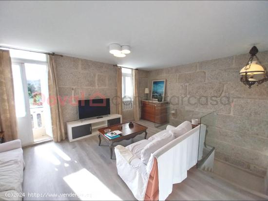 Preciosa casa, totalmente reformada  en alquiler con terraza. - PONTEVEDRA