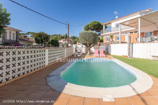 Casa independiente en venta en Cabrils - BARCELONA