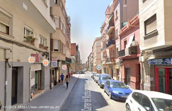 Piso en venta en calle Montseny (Hospitalet) - BARCELONA