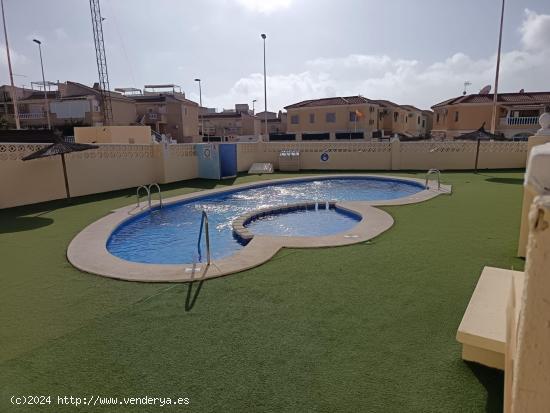 Se vende Bungalow planta baja en aguas nuevas - ALICANTE