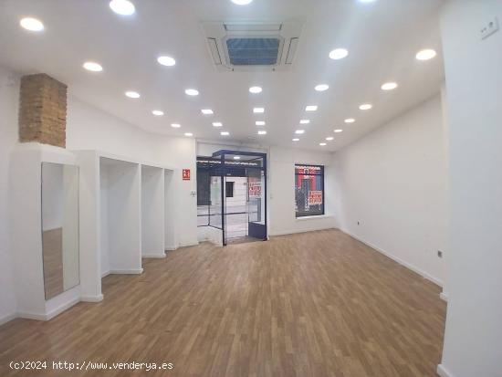 LOCAL COMERCIAL EN VENTA. CENTRO CARTAGENA - MURCIA