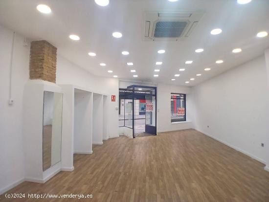 LOCAL COMERCIAL EN VENTA. CENTRO CARTAGENA - MURCIA