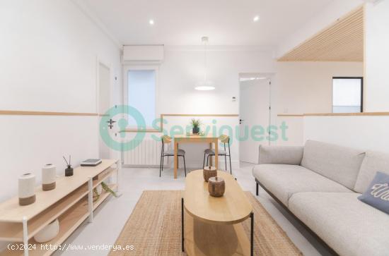 Encantador apartamento con terraza en Chamberí - MADRID