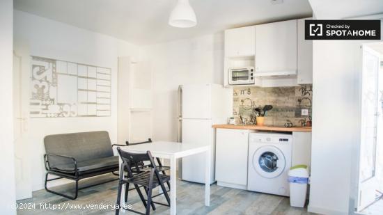 Luminoso apartamento estudio en alquiler en Camins al Grau - VALENCIA