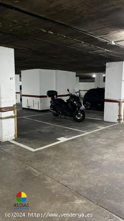 Oportunidad única! se venden 2 plazas de parking juntas en Cerdanyola del Vallès - BARCELONA