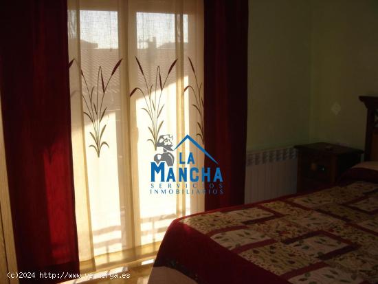 INMOBILIARIA LA MANCHA VENDE FANTASTICO CHALET EN EL SALOBRAL - ALBACETE