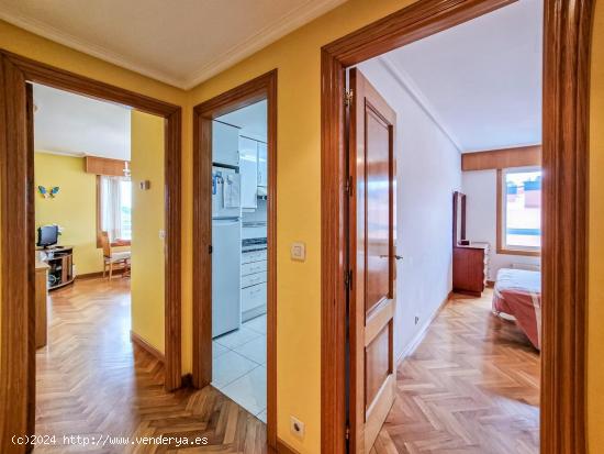 Se vende piso con vistas en la Corveira - A CORUÑA