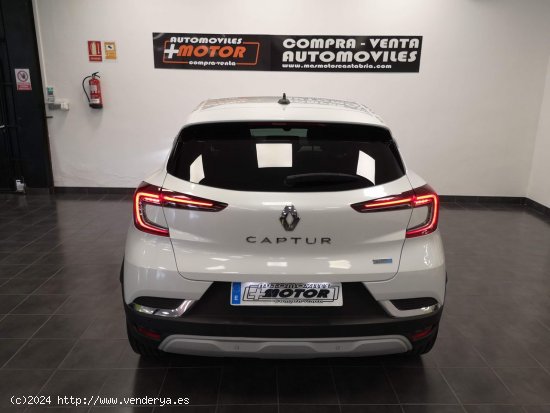 Renault Captur ZEN E-TECH HíBRIDO ENCHUFABLE 160 - Torrelavega