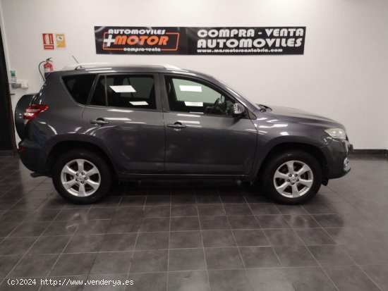 Toyota Rav4 2.2 D-4D EXECUTIVE - Torrelavega