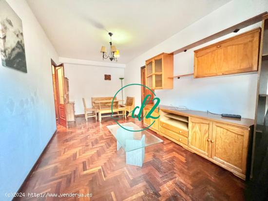 APARTAMENTO A ACTUALIZAR A 10 MIN CAMINANDO DE SAN LÁZARO. REF 1255 - ORENSE