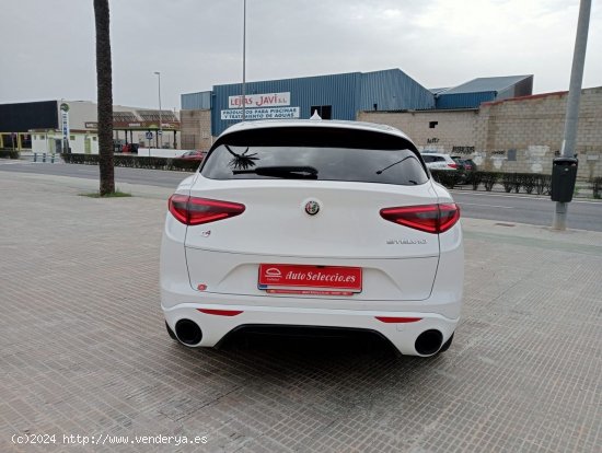 Alfa Romeo Stelvio 2.2 Diésel 154kW (210CV) Veloce Q4 blanco 2022 - Carcaixent