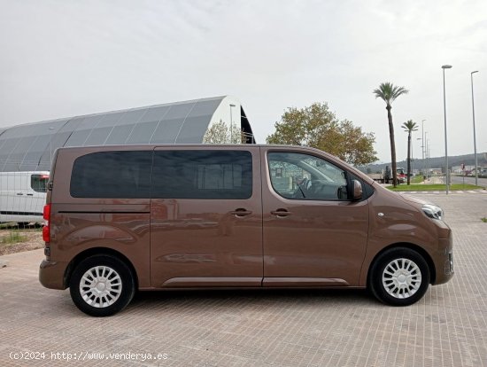 Toyota Proace Verso 1.5D 120CV VX SHUTTLE 2PL 2PT L1 - Carcaixent