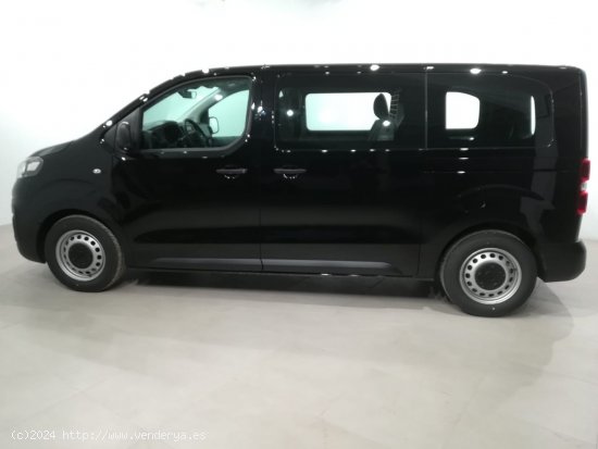 Opel Vivaro DOBLE CABINA T.M. EXPRESS 1.5D 120CV 6V - Álava