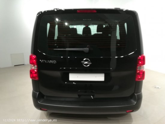 Opel Vivaro DOBLE CABINA T.M. EXPRESS 1.5D 120CV 6V - Álava