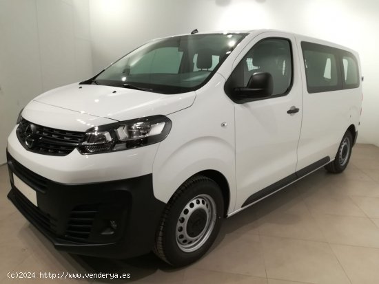  Opel Vivaro DOBLE CABINA T.M. EXPRESS 1.5D 120CV 6V - Álava 