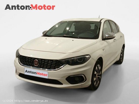  Fiat Tipo 5P 1.3 Multijet 70kW (95CV) Mirror - Álava 