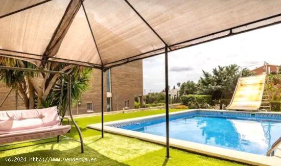 Unifamiliar aislada en venta  en Castellvell del Camp - Tarragona