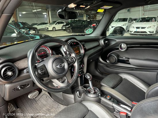 MINI MINI JOHN COOPER WORKS - Sada