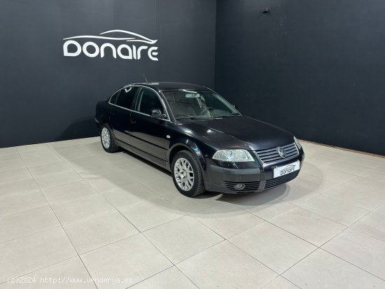  Volkswagen Passat 1.9 TDi Edition 130CV - Sada 