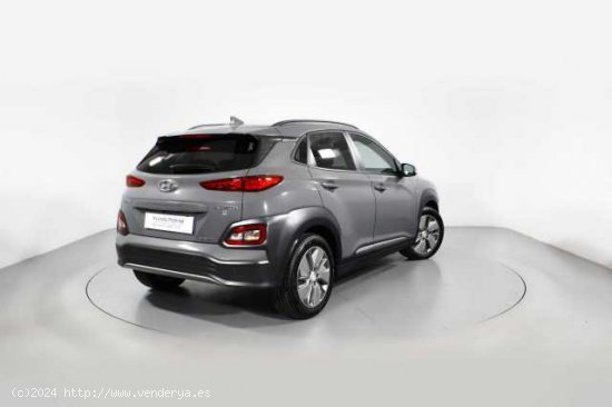 Hyundai Kona EV ( Style 484 150kW )  - Barcelona