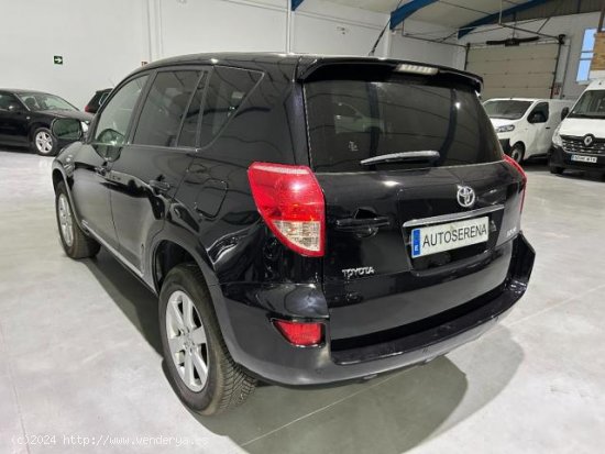 TOYOTA RAV4 en venta en Castuera (Badajoz) - Castuera