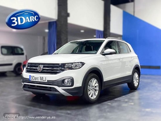 Volkswagen T-Cross ADVANCE 1.0 TSI 110 CV DSG7 de 2023 con 45.357 Km por 19.750 EUR. en Barcelona