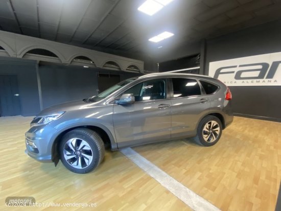 Honda CR-V executive de 2015 con 144.000 Km por 20.500 EUR. en A Coruna